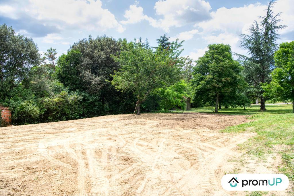 Terrain à vendre Haute-Garonne Pechbusque - 31320 - Photos Vivastreet (V6723) Terrain constructible de 1186 m2 à PECHBUSQUE
