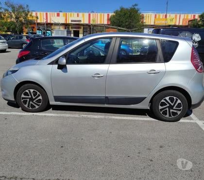Achat voiture Sete Hérault - Photos Vivastreet Vends Renault Senic