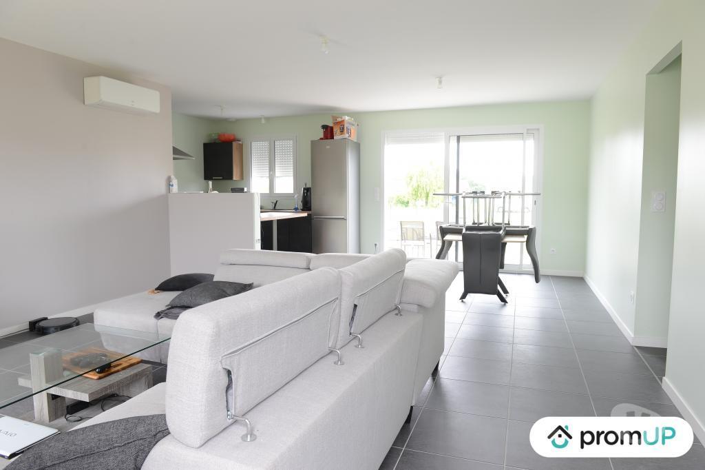 Vente Maison Dordogne La Roche Chalais - 24490 - Photos Vivastreet (V6708) Maison individuelle de 99 m2 à LA ROCHE-CHALAIS