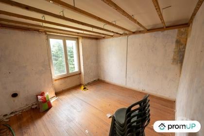 Vendre maison Sauvagnat Puy-de-Dôme - Photos Vivastreet (V6699) Maison individuelle de 155 m2 à SAUVAGNAT
