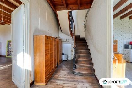 Vendre maison Meursac Charente-Maritime - Photos Vivastreet (V6718) Maison de maitre en pierre de 190 m2 à MEURSAC