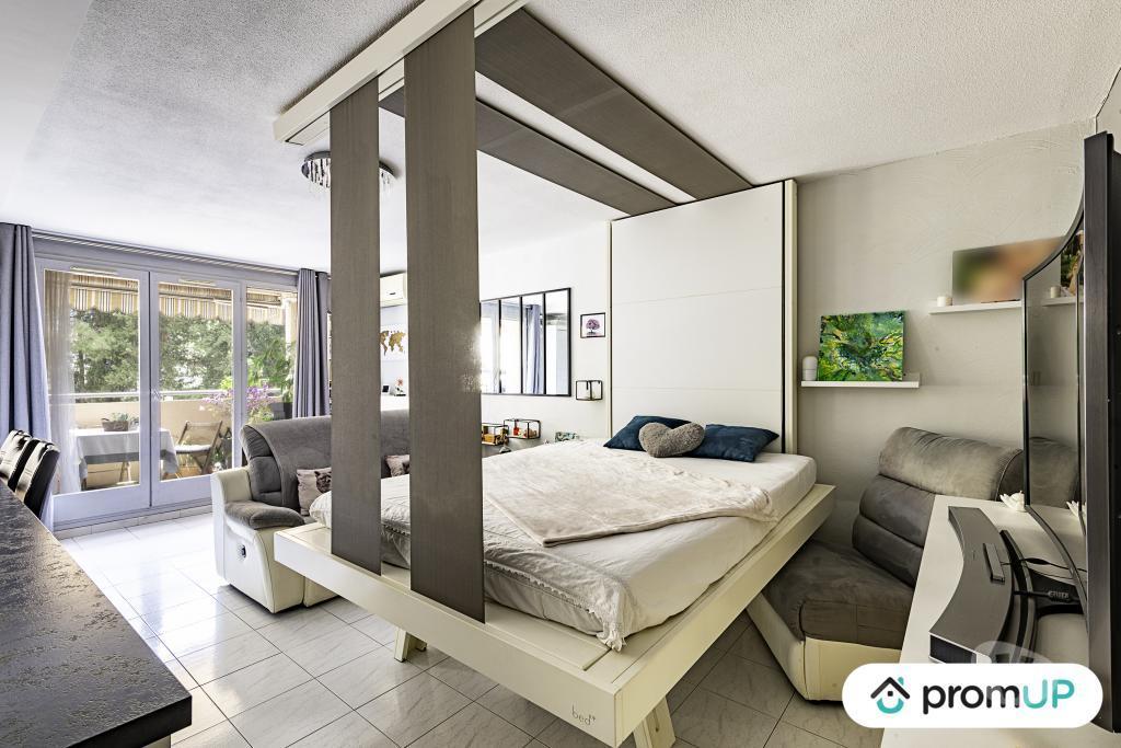 Appartements à vendre Alpes-Maritimes Menton - 06500 - Photos Vivastreet (V6134) Appartement de 65 m2 à Menton