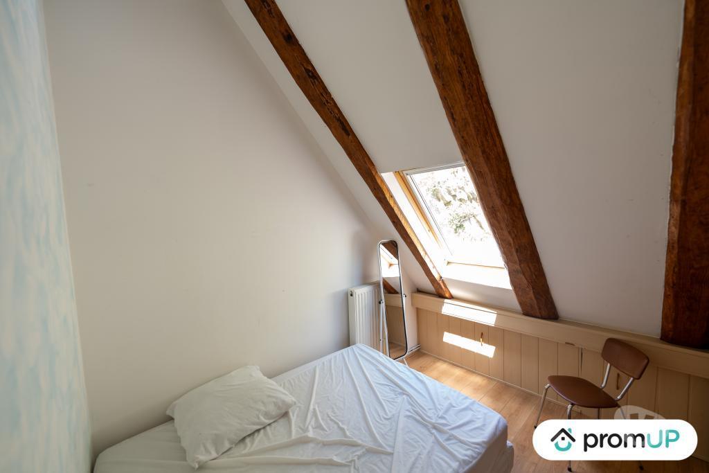 Vente Maison Puy-de-Dôme Rochefort Montagne - 63210 - Photos Vivastreet (V6707) Maison individuelle de 280 m2 à ROCHEFORT-MONTAGNE