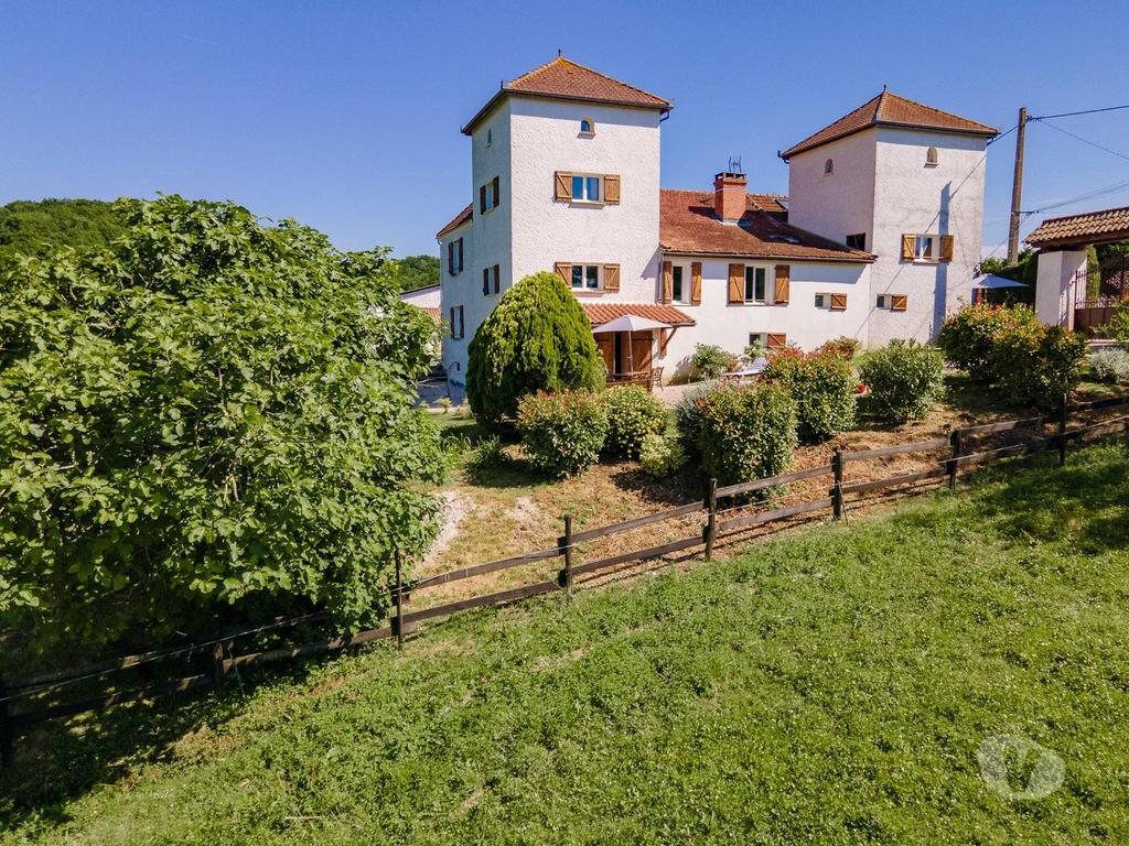 Vente Maison Gers Villecomtal sur Arros - 32730 - Photos Vivastreet Maison à vendre Villecomtal-sur-Arros