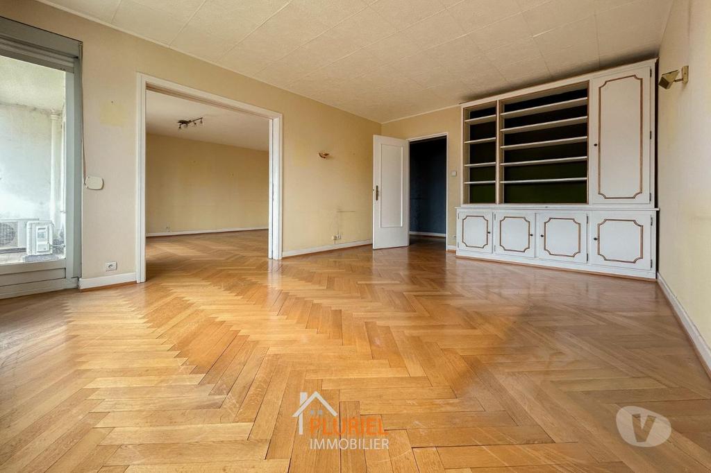 Appartements à vendre Bas-Rhin Strasbourg - Photos Vivastreet Appartement 5 piece(s) 124.5m2 Strasbourg