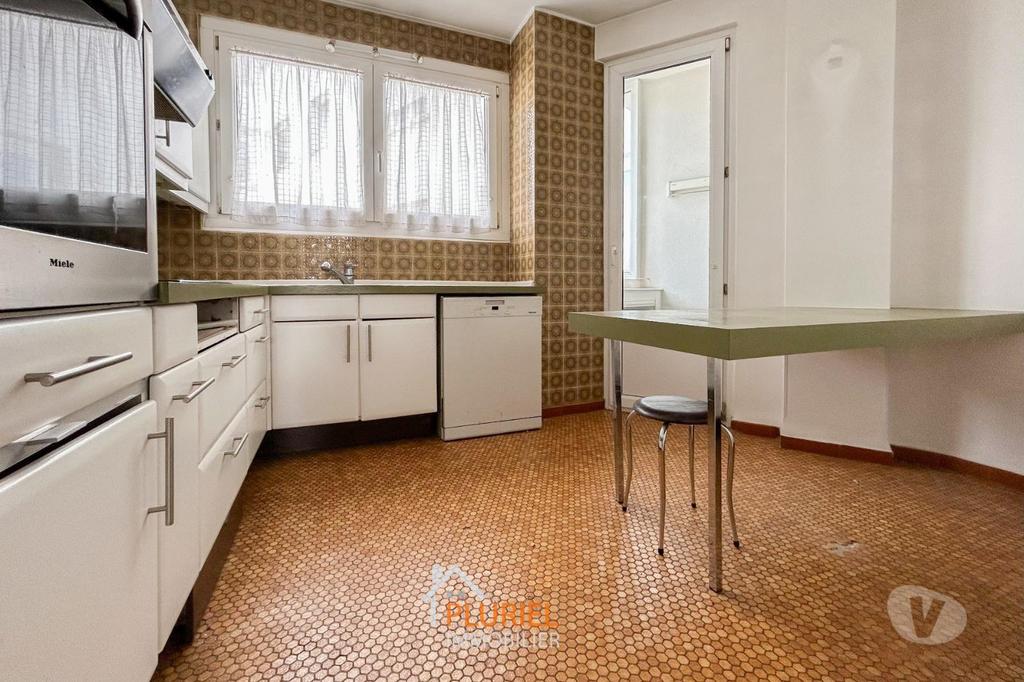 Appartements à vendre Bas-Rhin Strasbourg - Photos Vivastreet Appartement 5 piece(s) 124.5m2 Strasbourg