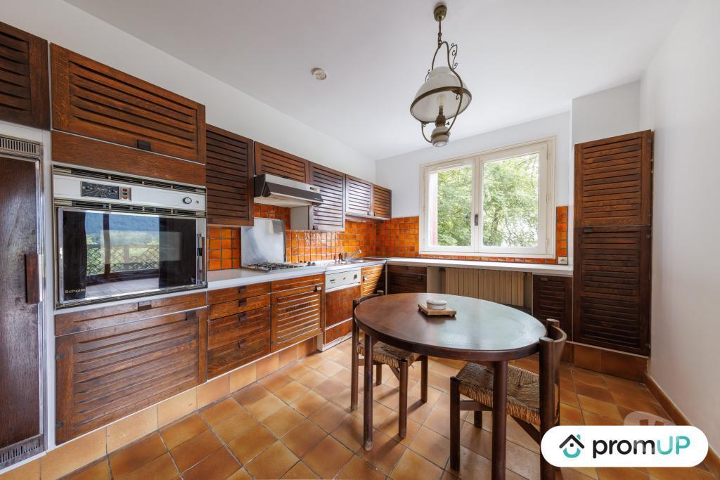 Vente Maison Puy-de-Dôme La Bourboule - 63150 - Photos Vivastreet (V6729) Vue imprenable pour cet ensemble immobilier avec...