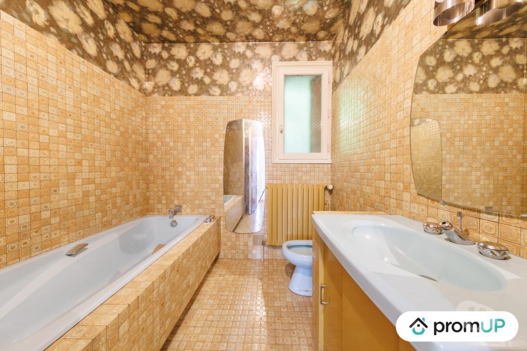 Vente Maison Puy-de-Dôme La Bourboule - 63150 - Photos Vivastreet (V6729) Vue imprenable pour cet ensemble immobilier avec...