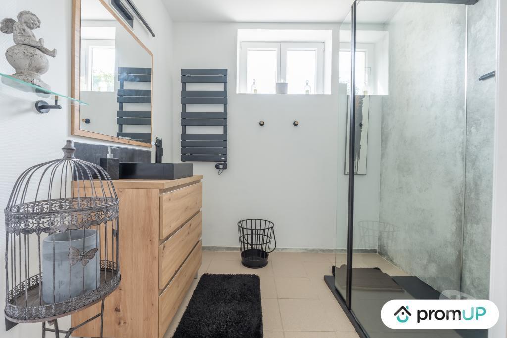 Vente Maison Saône-et-Loire St Marcel - 71380 - Photos Vivastreet (V6727) Maison individuelle de 203 m2 à SAINT-MARCEL