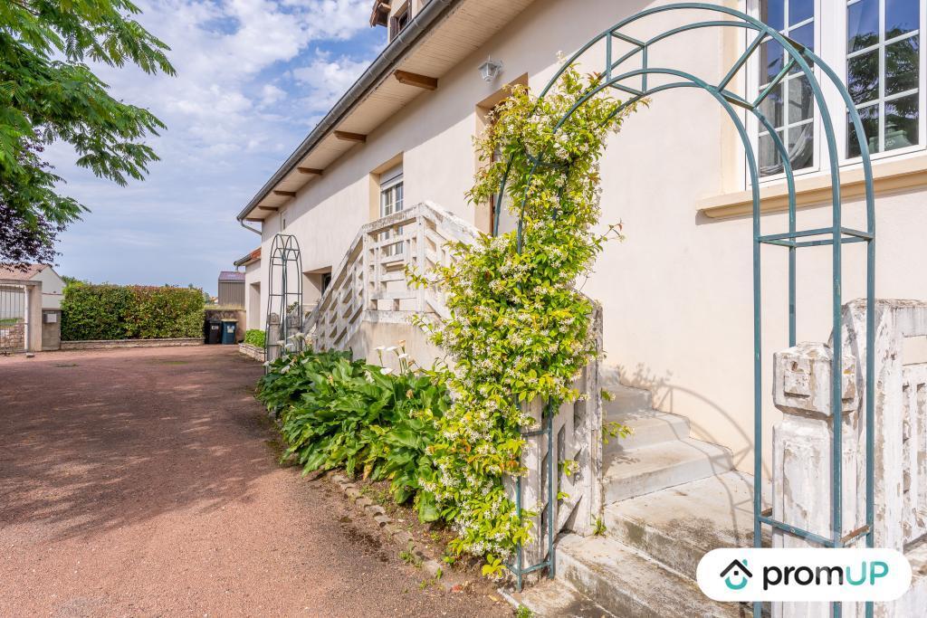 Vente Maison Saône-et-Loire St Marcel - 71380 - Photos Vivastreet (V6727) Maison individuelle de 203 m2 à SAINT-MARCEL