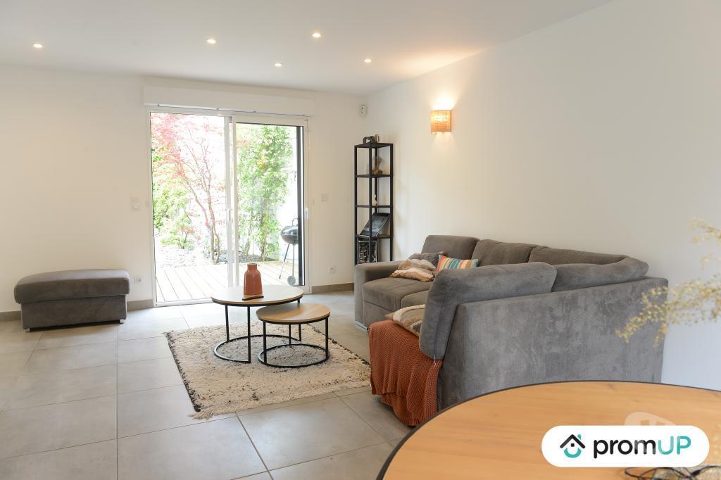 Vente Maison Gironde Bordeaux - Photos Vivastreet (V6721) Maison mitoyenne de 140 m2 à BORDEAUX