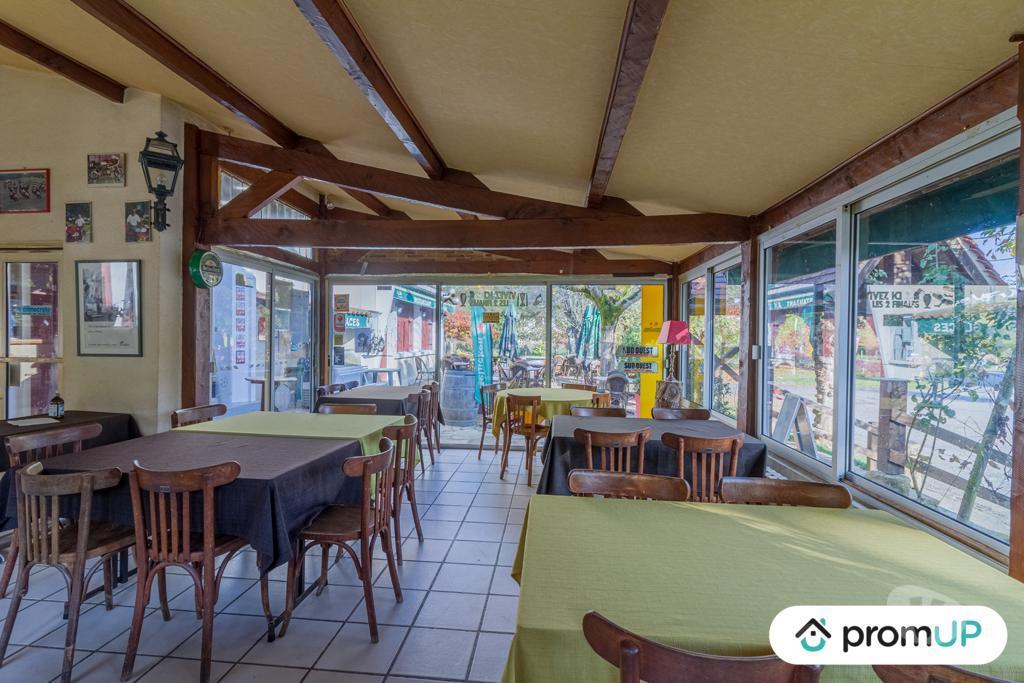 Fond de Commerce a vendre Dordogne St Georges de Montclard - 24140 - Photos Vivastreet (VF150) Restaurant bar de 421 m2