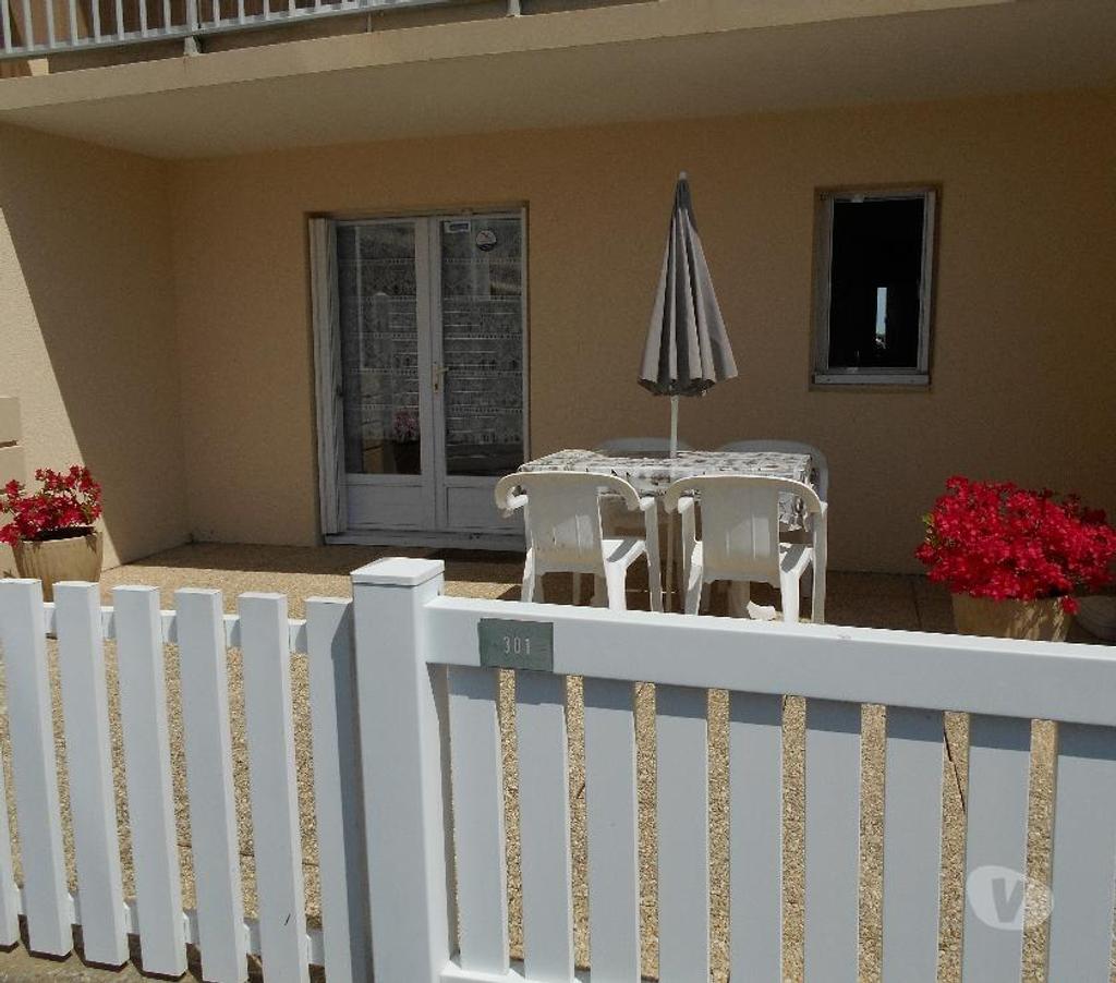 location saisonniere Vendée St Hilaire de Riez - Photos Vivastreet Près ST GILLES CROIX DE VIE T2 80m face mer plages