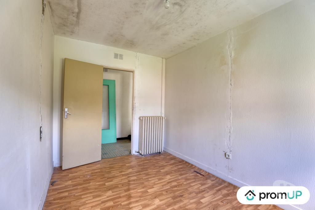 Vente Maison Sarthe Cherance - 72170 - Photos Vivastreet (V6760) Maison ancienne de 67 m2 à CHÉRANCÉ