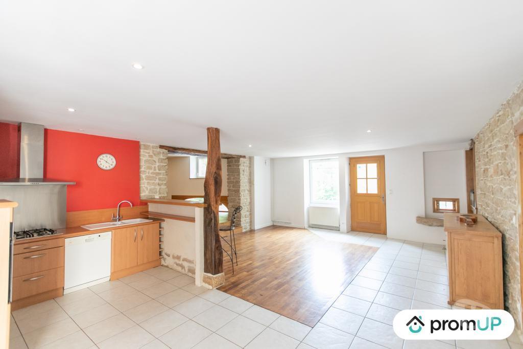 Vente Maison Jura Chilly le Vignoble - 39570 - Photos Vivastreet (V6741) Maison individuelle de 188 m2 à CHILLY-LE-VIGNOBLE