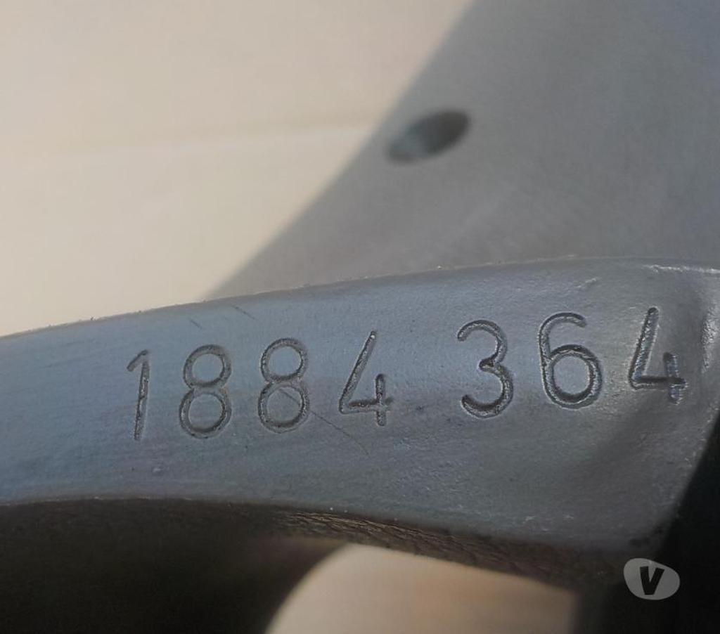 Pièces et services auto Pyrénées-Orientales Perpignan - Photos Vivastreet poignee de porte avant droite grise bmw e30