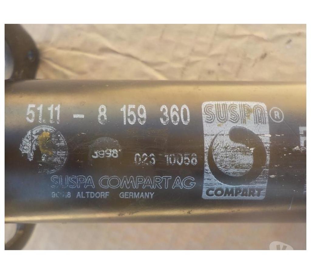 Pièces et services auto Pyrénées-Orientales Perpignan - Photos Vivastreet absobeur de choc avant droit bmw e39