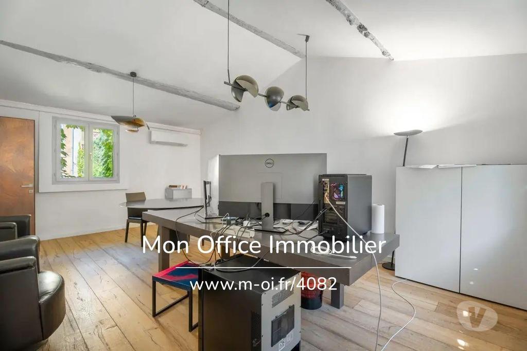 Vente Maison Bouches-du-Rhône Aix en Provence - Photos Vivastreet (4082-NGU.) Référence : 4082-NGU. - Maison 4 pièces 160m2 -...