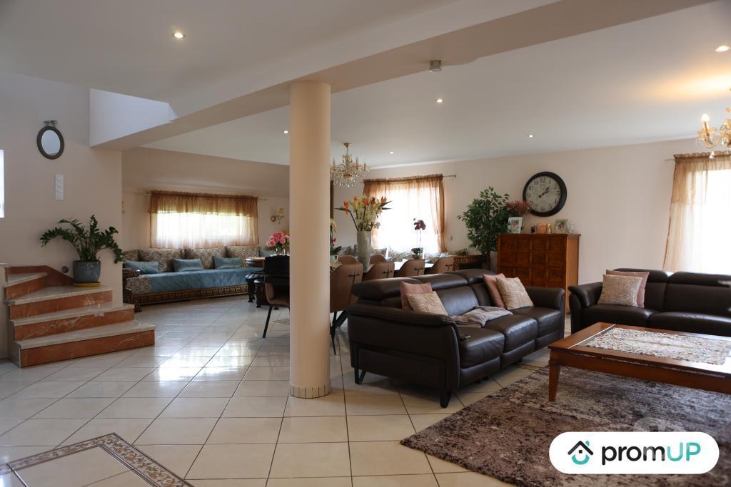 Vente Maison Eure-et-Loir Mignieres - 28630 - Photos Vivastreet (V6751) Maison contemporaine de 221 m2 à MIGNIÈRES