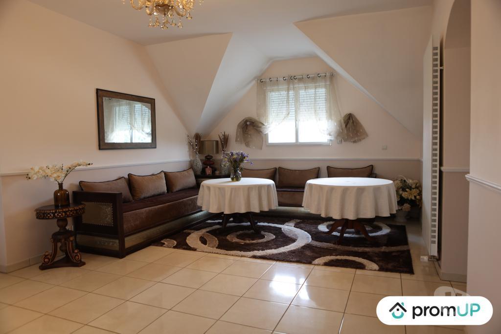 Vente Maison Eure-et-Loir Mignieres - 28630 - Photos Vivastreet (V6751) Maison contemporaine de 221 m2 à MIGNIÈRES