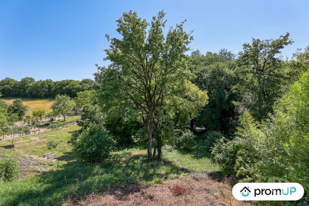 Terrain à vendre Charente Vars - 16330 - Photos Vivastreet (V6759) Terrain de 8860 m2 à VARS