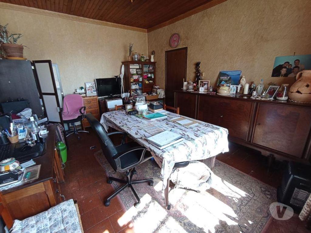 Vente Maison Allier Le Breuil - 03120 - Photos Vivastreet Grande maison de famille avec dépendances !!