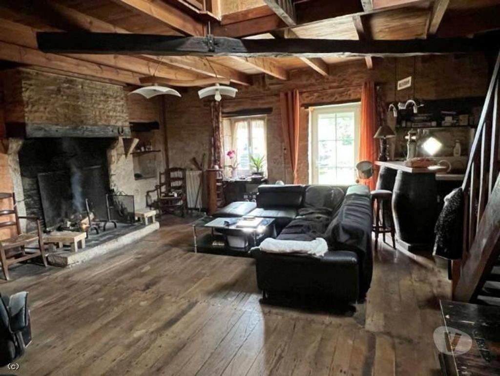 Vente Maison Charente Nanteuil en Vallee - Photos Vivastreet Belle Maison Ancienne Avec Beau Jardin