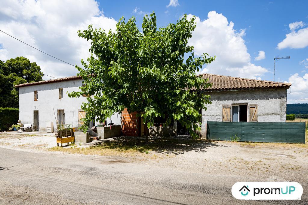 Vente Immeuble Lot-et-Garonne Castelmoron sur Lot - 47260 - Photos Vivastreet (VI084) Immeuble de 400m² situé à Castelmoron-sur-Lot
