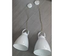 2 suspensions tout métal blanche