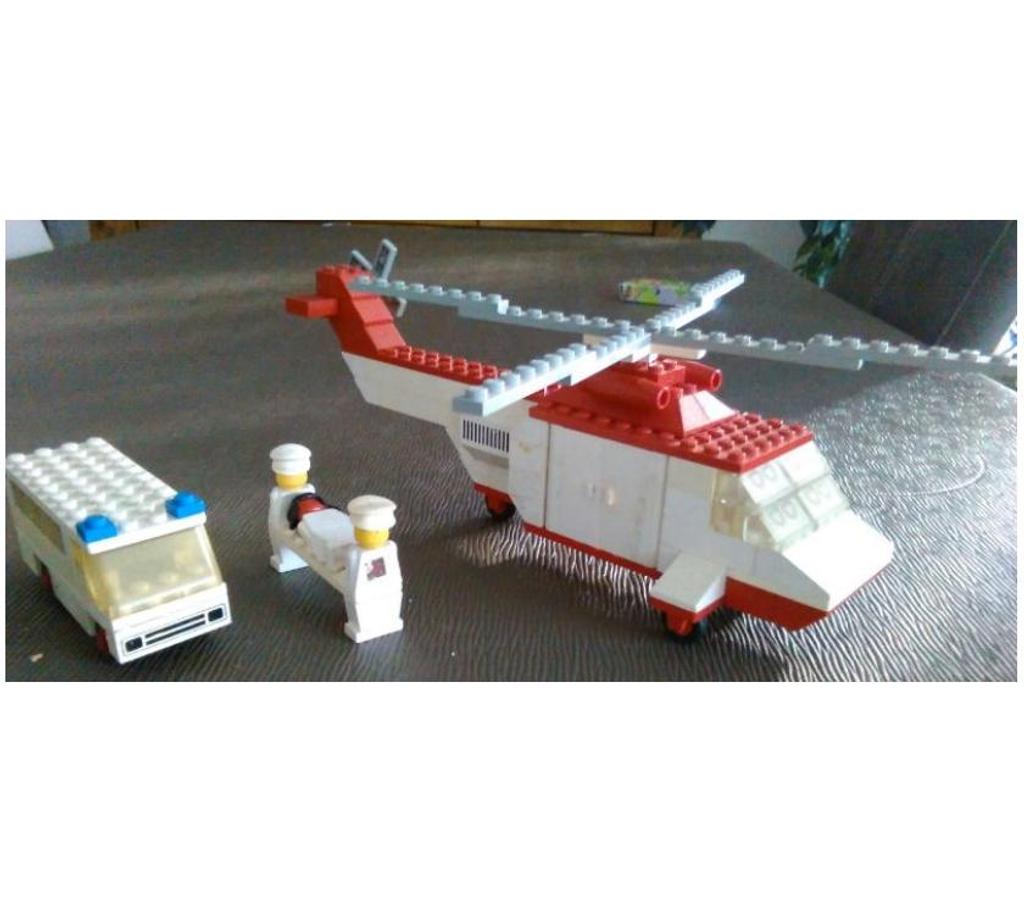 Collection Ain Belley - 01300 - Photos Vivastreet LEGO HELICOPTERE SECOURS + AMBULANCE No 386 année: 1976