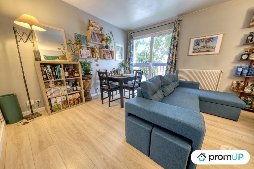 Appartements à vendre Yvelines Maurepas - 78310 - Photos Vivastreet (VA887) Studio de 34m2 situé à Maurepas