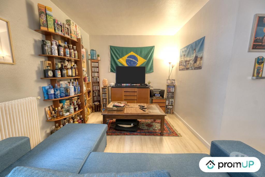 Appartements à vendre Yvelines Maurepas - 78310 - Photos Vivastreet (VA887) Studio de 34m2 situé à Maurepas