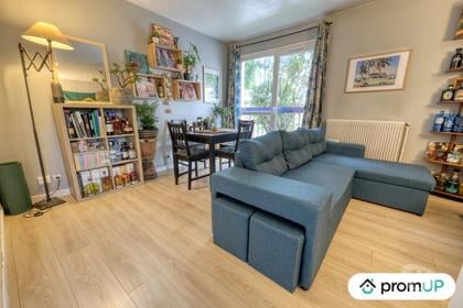 Appartements à vendre Maurepas Yvelines - Photos Vivastreet (VA887) Studio de 34m2 situé à Maurepas