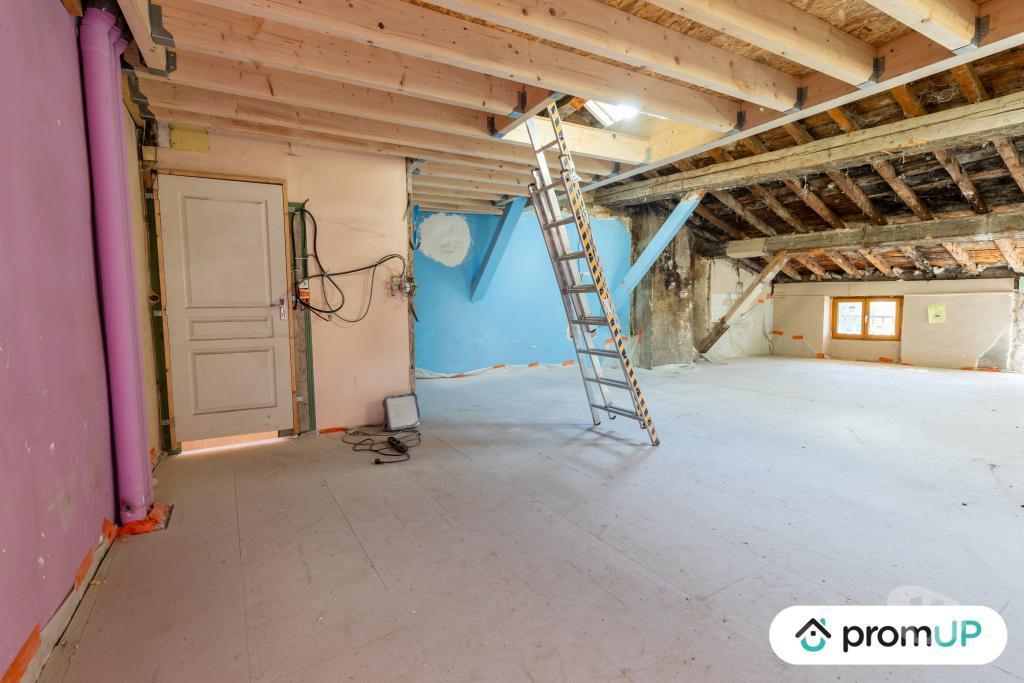 Appartements à vendre Haute-Loire Vals pres le Puy - 43750 - Photos Vivastreet (V6780) Appartement de 85 m2 à VALS-PRÈS-LE-PUY