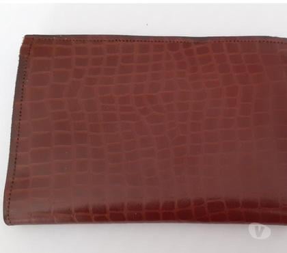 Accessoires & Bagagerie Le Teilleul Manche - Photos Vivastreet portefeuille en cuir marron
