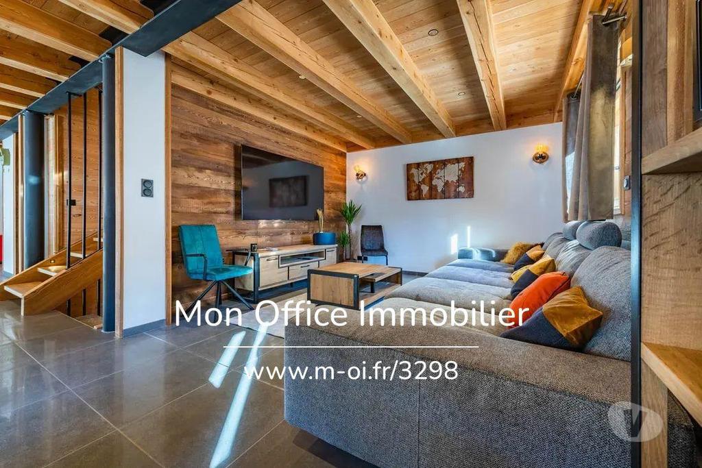 Vente Maison Hautes-Alpes St Chaffrey - 05330 - Photos Vivastreet (3876-MBE.) Référence : 3876-MBE. - Chalet Haut de gamme - 8...