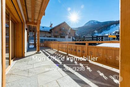 Vente Maison St Chaffrey Hautes-Alpes - Photos Vivastreet (3876-MBE.) Référence : 3876-MBE. - Chalet Haut de gamme - 8...