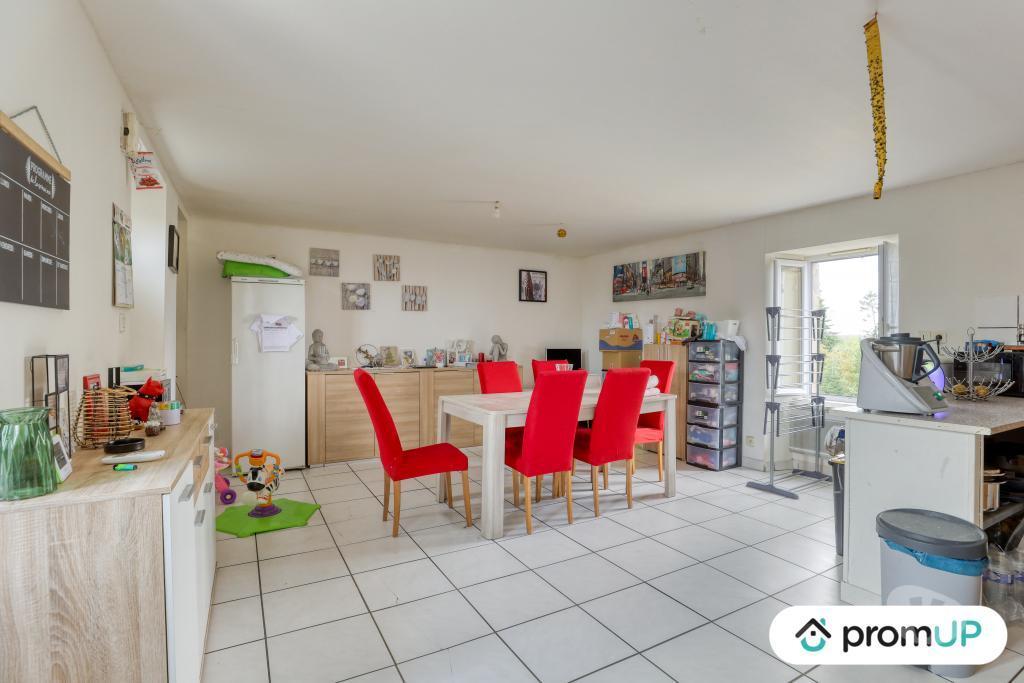 Vente Maison Deux-Sèvres Chiche - 79350 - Photos Vivastreet (V6279) Maison traditionnelle de 98 m2 à CHICHÉ