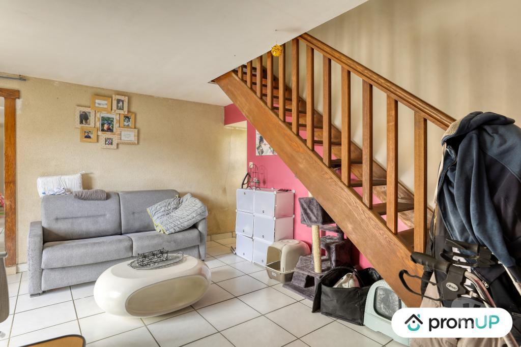 Vente Maison Deux-Sèvres Chiche - 79350 - Photos Vivastreet (V6279) Maison traditionnelle de 98 m2 à CHICHÉ