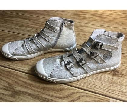 Chaussures et bottes occasion Wasquehal Nord - Photos Vivastreet Baskets montantes femme Pataugas (taille 40)