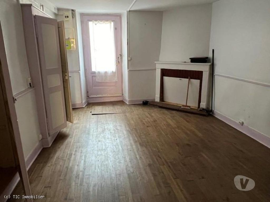 Vente Maison Charente Champagne Mouton - 16350 - Photos Vivastreet Champagne Mouton : 2 Maisons de Ville Mitoyennes Avec La...