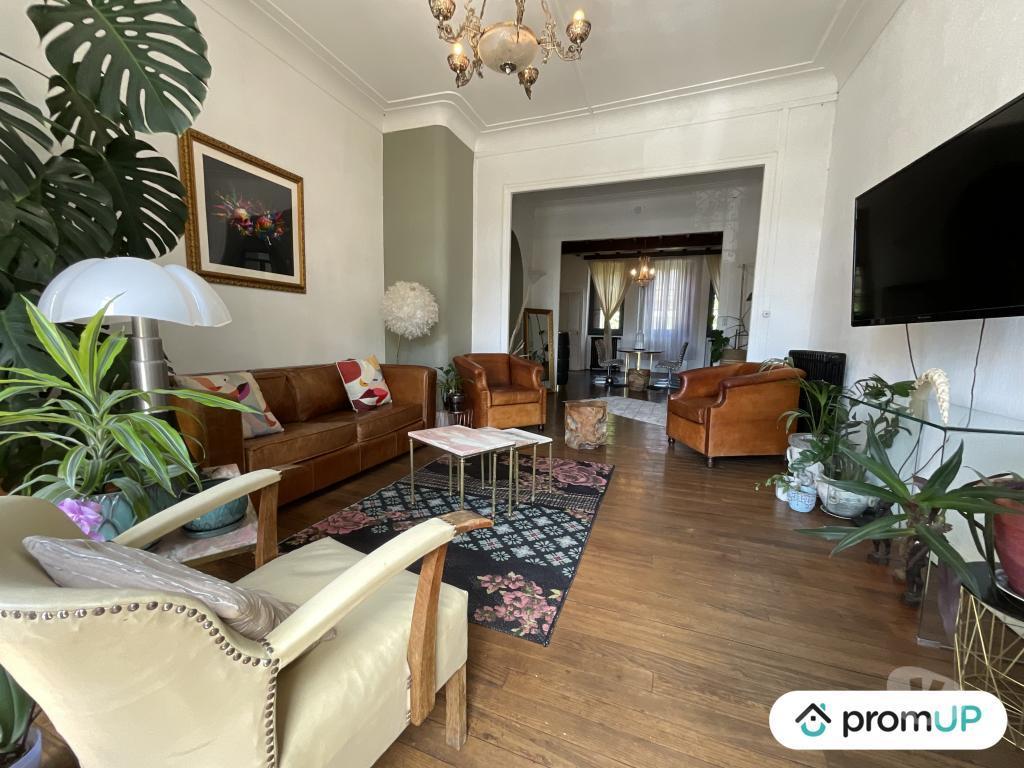 Appartements à vendre Hautes-Pyrénées Tarbes - 65000 - Photos Vivastreet (V6807) Appartement mitoyen de 255 m2 à TARBES
