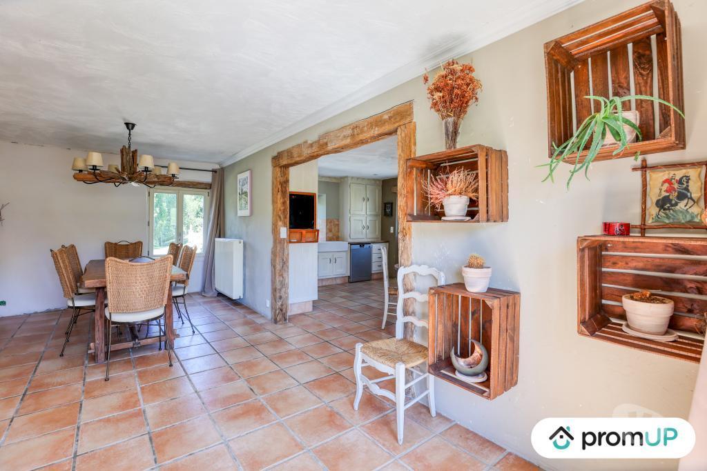 Vente Maison Charente Brossac - 16480 - Photos Vivastreet (V6784) Ensemble immobilier négociable : maisons, propriété...