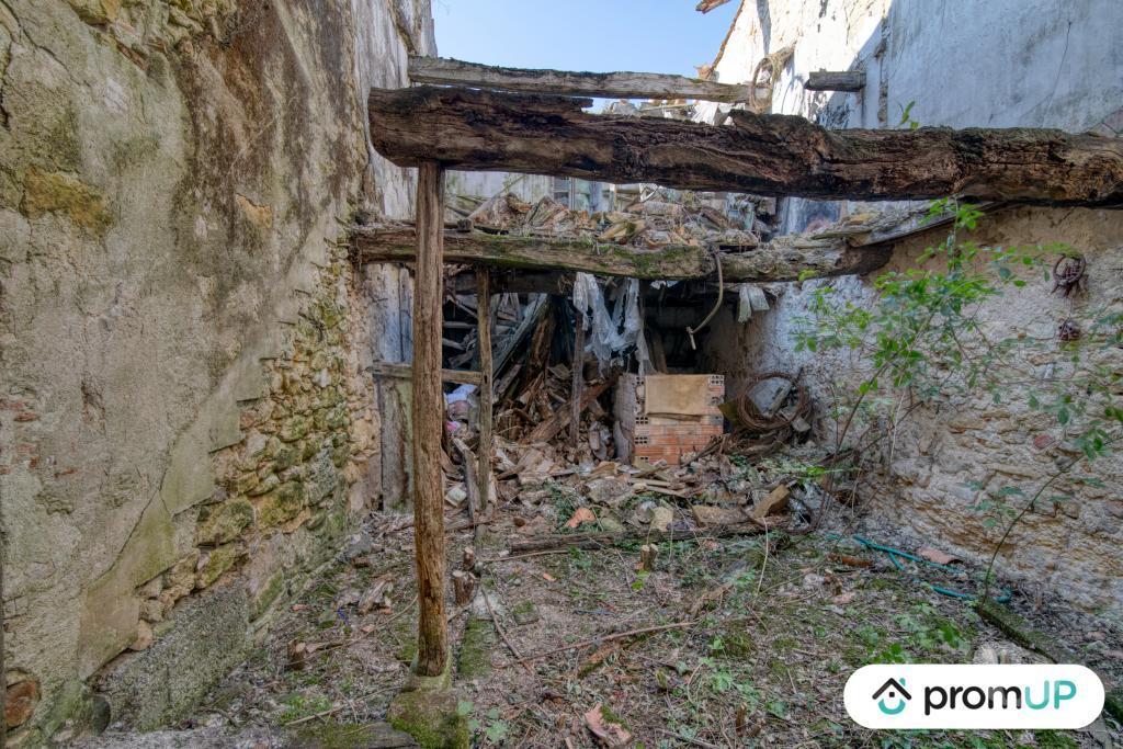 Vente Maison Aude St Julien de Briola - 11270 - Photos Vivastreet (V6799) Lot de 3 granges de 90 m2 à SAINT-JULIEN-DE-BRIOLA