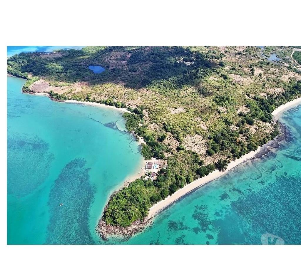 Terrain à vendre Madagascar - Photos Vivastreet TERRAIN PARADISIAQUE - 2 PLAGES - 52 000m²