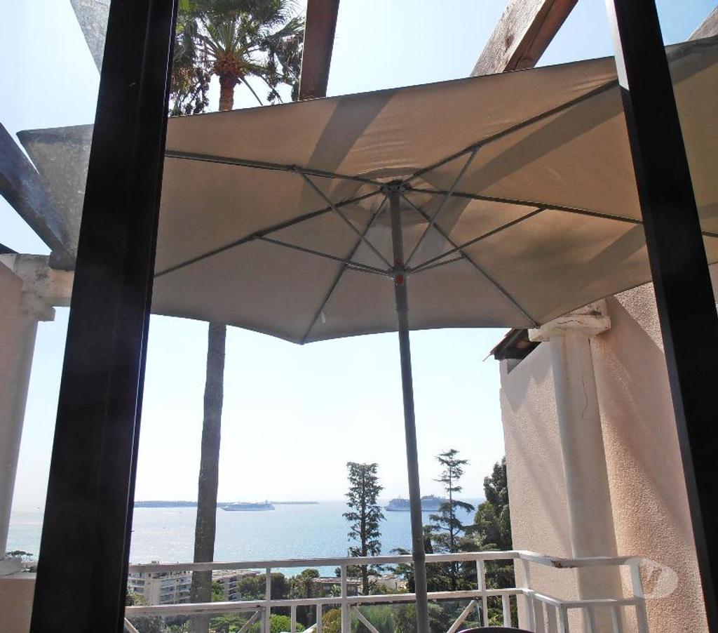 location saisonniere Alpes-Maritimes Cannes la Bocca - 06150 - Photos Vivastreet Cannes Bocca: STUDIO (4pers), clim, piscine, vue pano mer