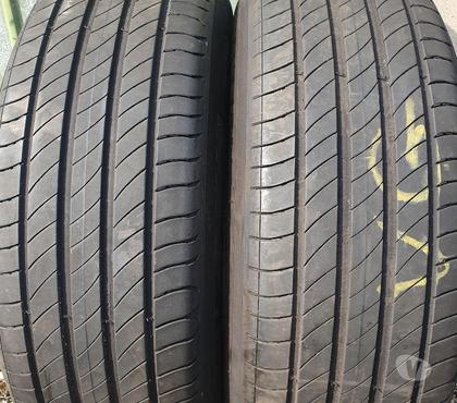 Accessoires auto & tuning St Etienne St Etienne - Photos Vivastreet 2 pneus été en 215 65 17 103V Michelin primacy 4 TBE