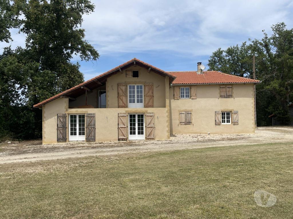 Vente Maison Gers Barcugnan - 32170 - Photos Vivastreet Maison de Campagne avec Gîte à terminer
