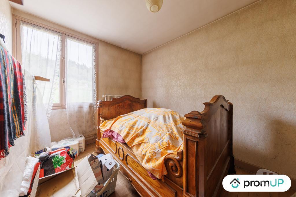 Vente Maison Puy-de-Dôme La Renaudie - 63930 - Photos Vivastreet (V6846) Maison ancienne de 90 m2 à LA RENAUDIE
