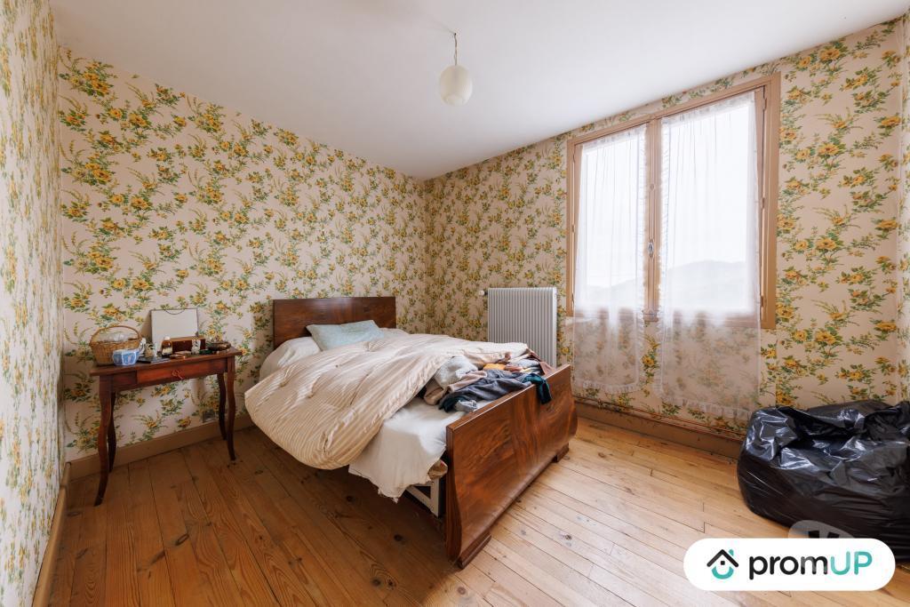 Vente Maison Puy-de-Dôme La Renaudie - 63930 - Photos Vivastreet (V6846) Maison ancienne de 90 m2 à LA RENAUDIE